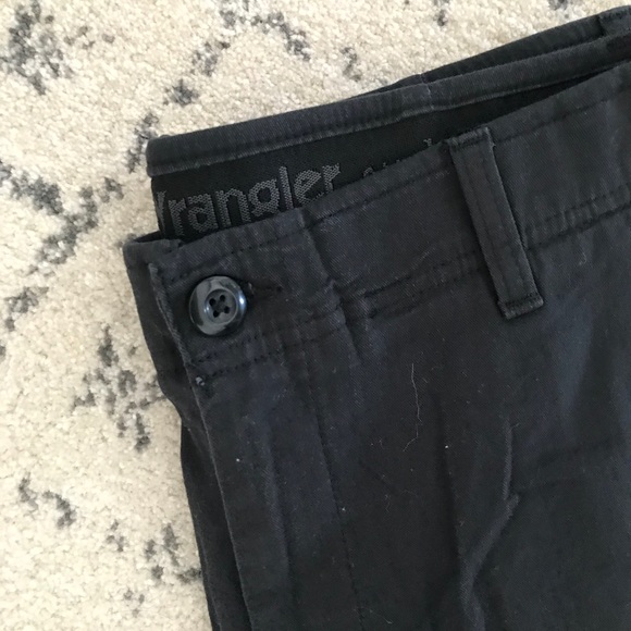 Wrangler Chino Pants - Picture 3 of 4